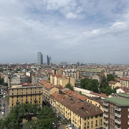 Monolocale Con Vista Su Milano Apartment Екстериор снимка